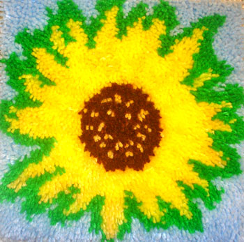 Sunflower latch hook kit 12 x 12