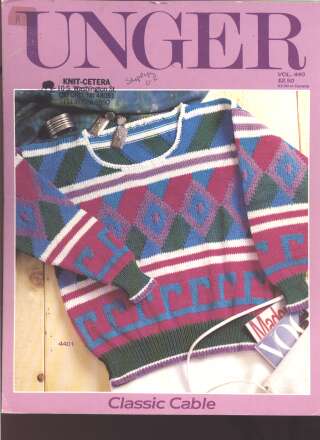Unger Colorful classic cable pullover, shell 440