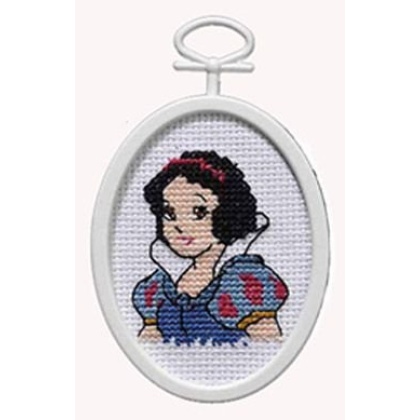 Snow White Mini Counted CrossStitch Kit 2-14x2-34 Oval