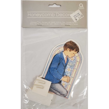 Honeycomb Decoration - Boy Praying