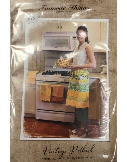 Vintage Potluck Apron Tea Towels Hot Pad and Oven Pad Pattern